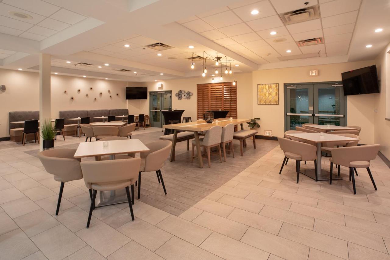 Holiday Inn & Suites Goodyear - West Phoenix Area By Ihg Εξωτερικό φωτογραφία