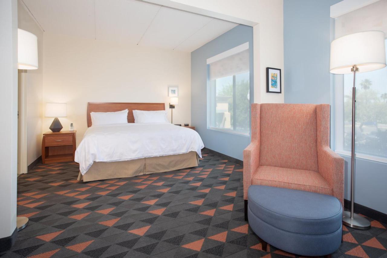 Holiday Inn & Suites Goodyear - West Phoenix Area By Ihg Εξωτερικό φωτογραφία