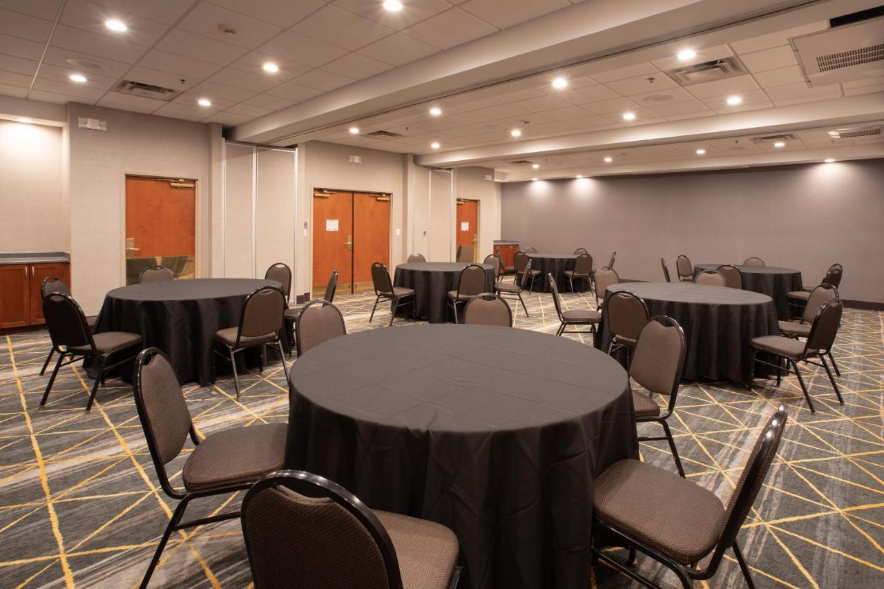 Holiday Inn & Suites Goodyear - West Phoenix Area By Ihg Εξωτερικό φωτογραφία