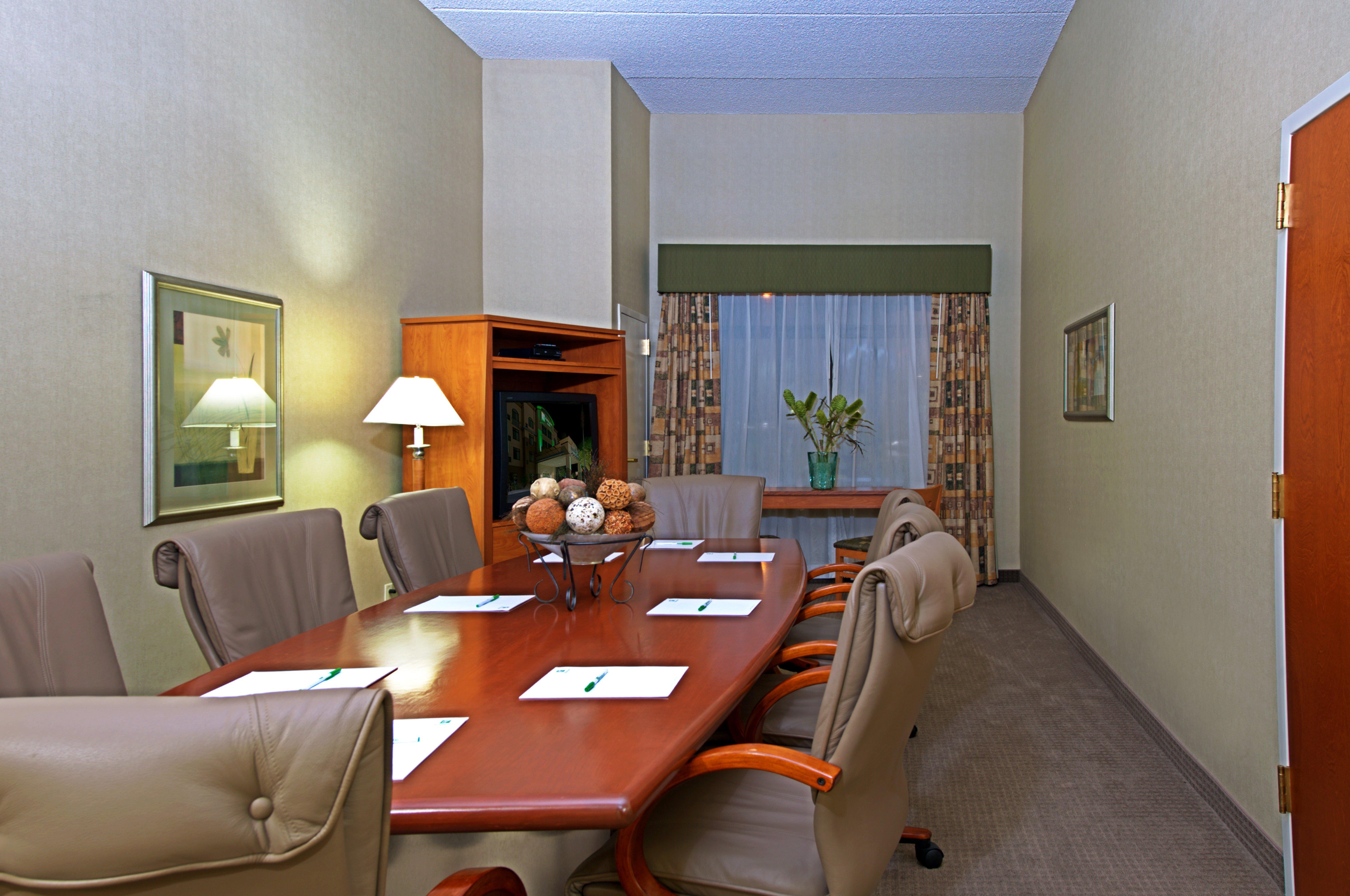 Holiday Inn & Suites Goodyear - West Phoenix Area By Ihg Εξωτερικό φωτογραφία