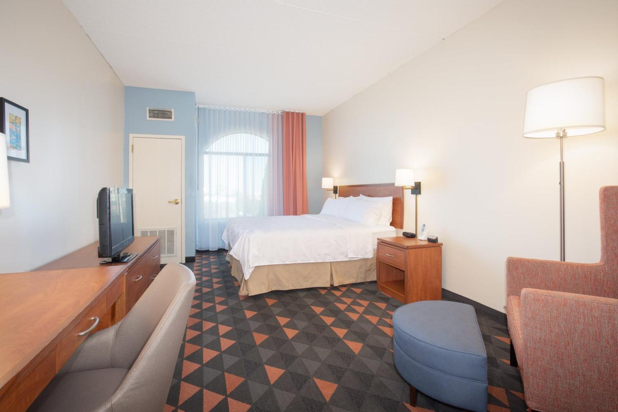 Holiday Inn & Suites Goodyear - West Phoenix Area By Ihg Εξωτερικό φωτογραφία